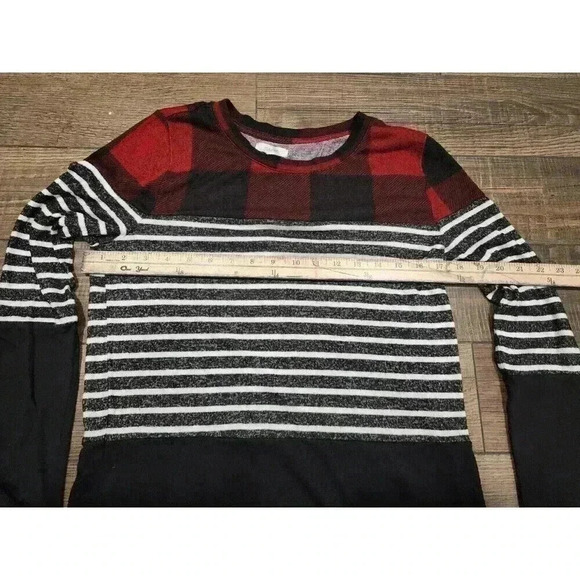 MAURICES Womens XS Tunic Top Pullover Long Sleeves Black Red White - Picture 6 of 6